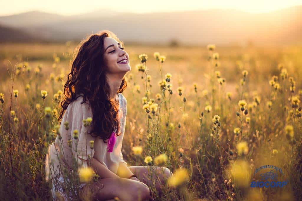 Rutina diaria de meditación con guía aromática