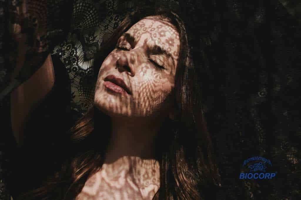 Aromaterapia y sensualidad más allá de lo físico: una experiencia emocional y sensorial