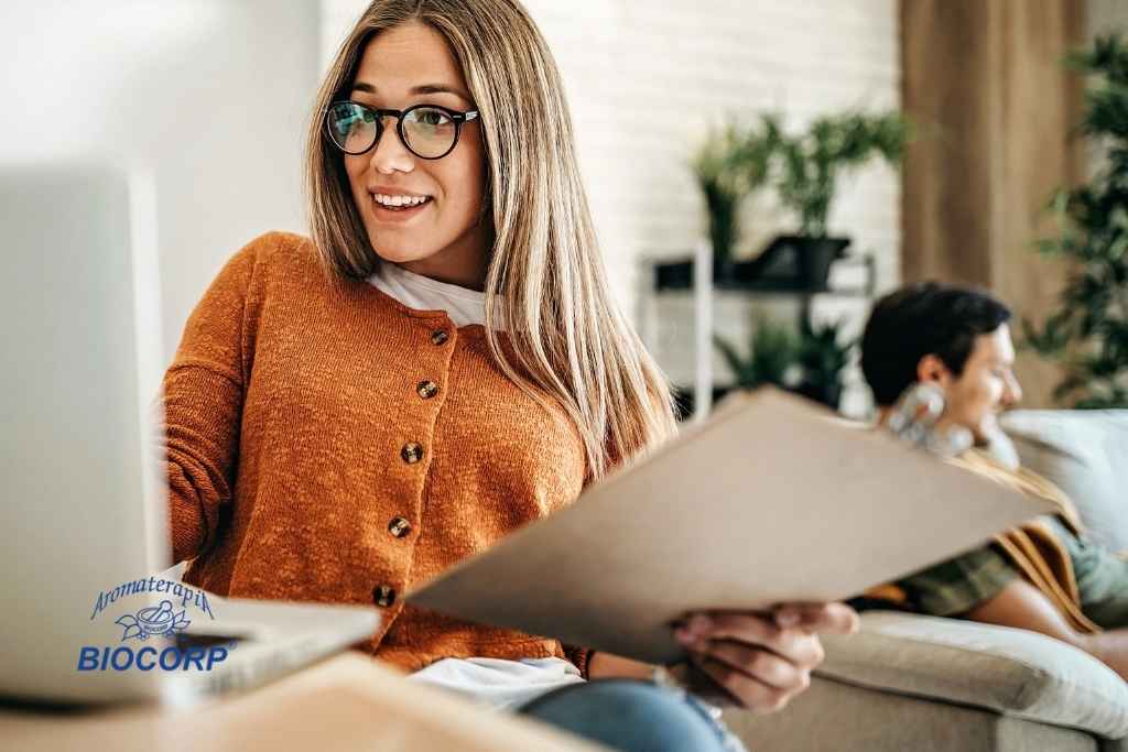 Claridad mental y aromas para la toma de decisiones: El papel del Limón, la Menta y el Romero